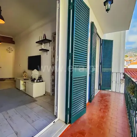 Lydia's Place شقة فونشال