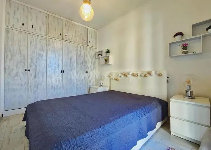 Lydia's Place * Funchal (Madeira)