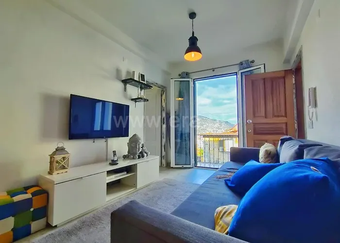 דירה Lydia's Place *